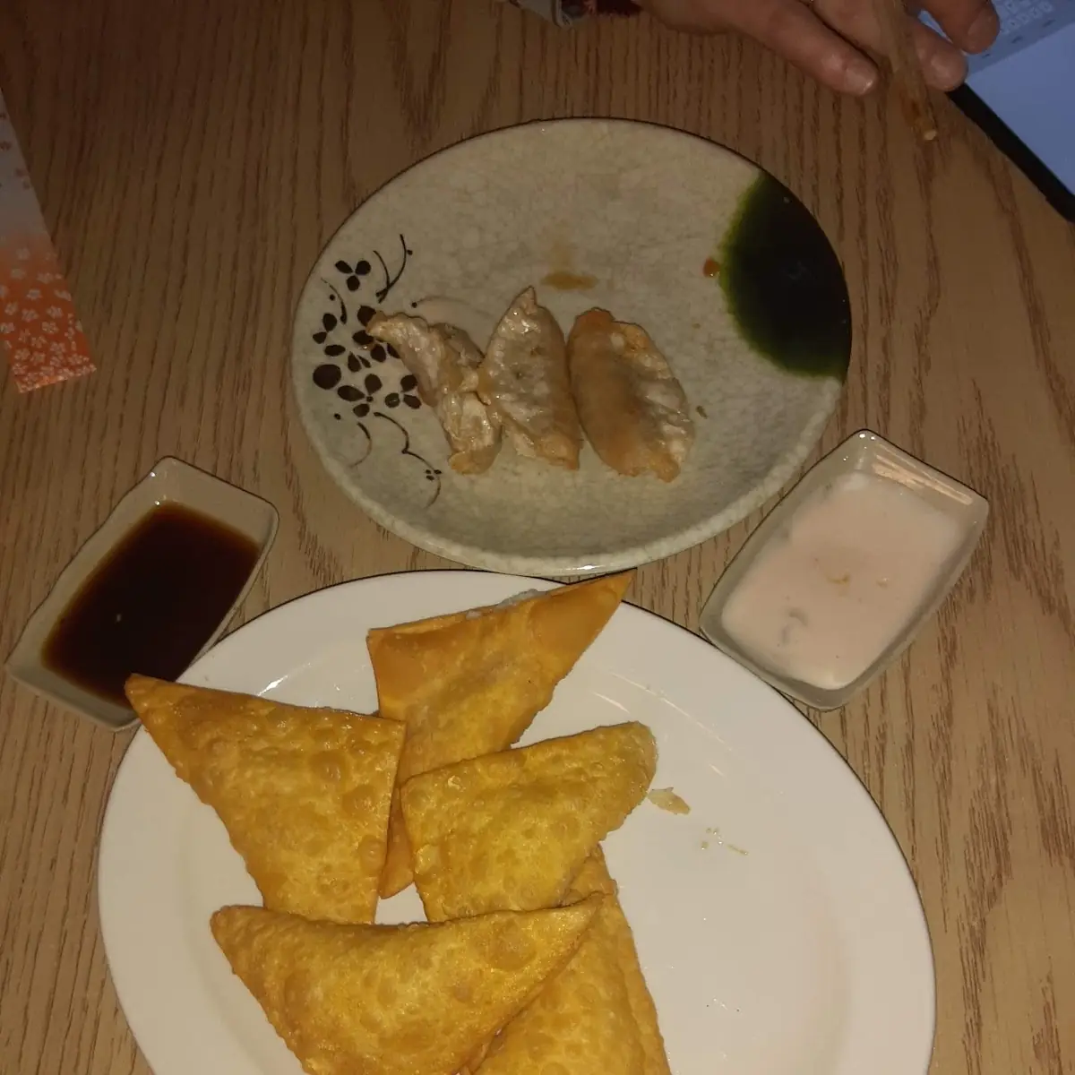 Crab Rangoon 6 pcs