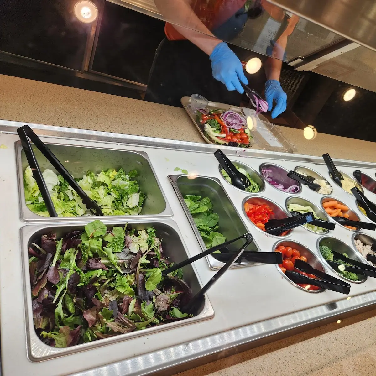Dine in Salad Bar