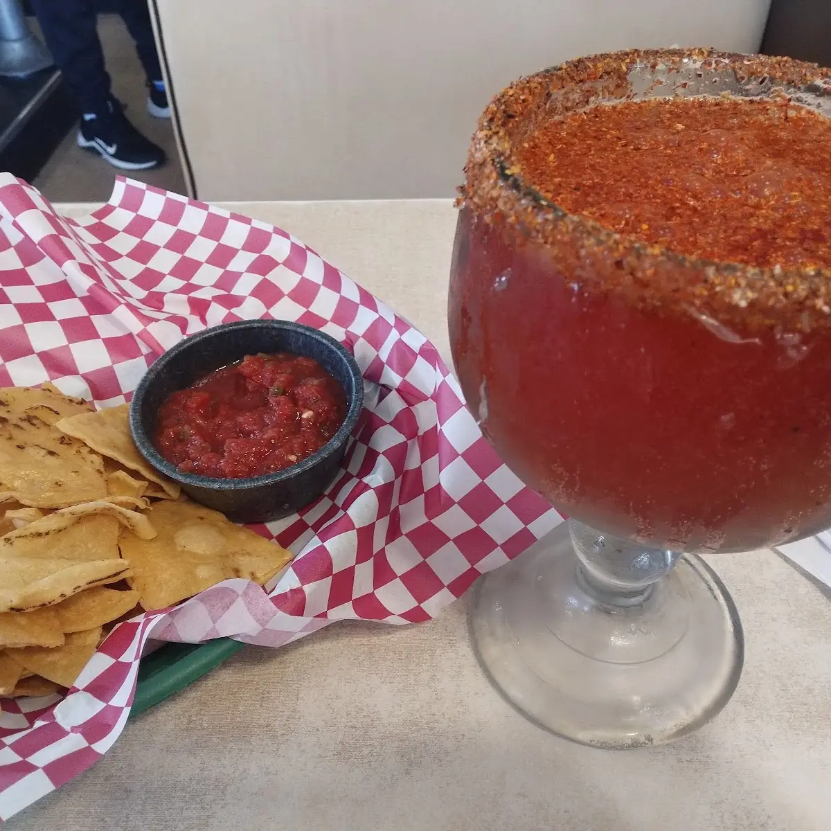 Tortilla Chips N Salsa Modelo Especial Michelada