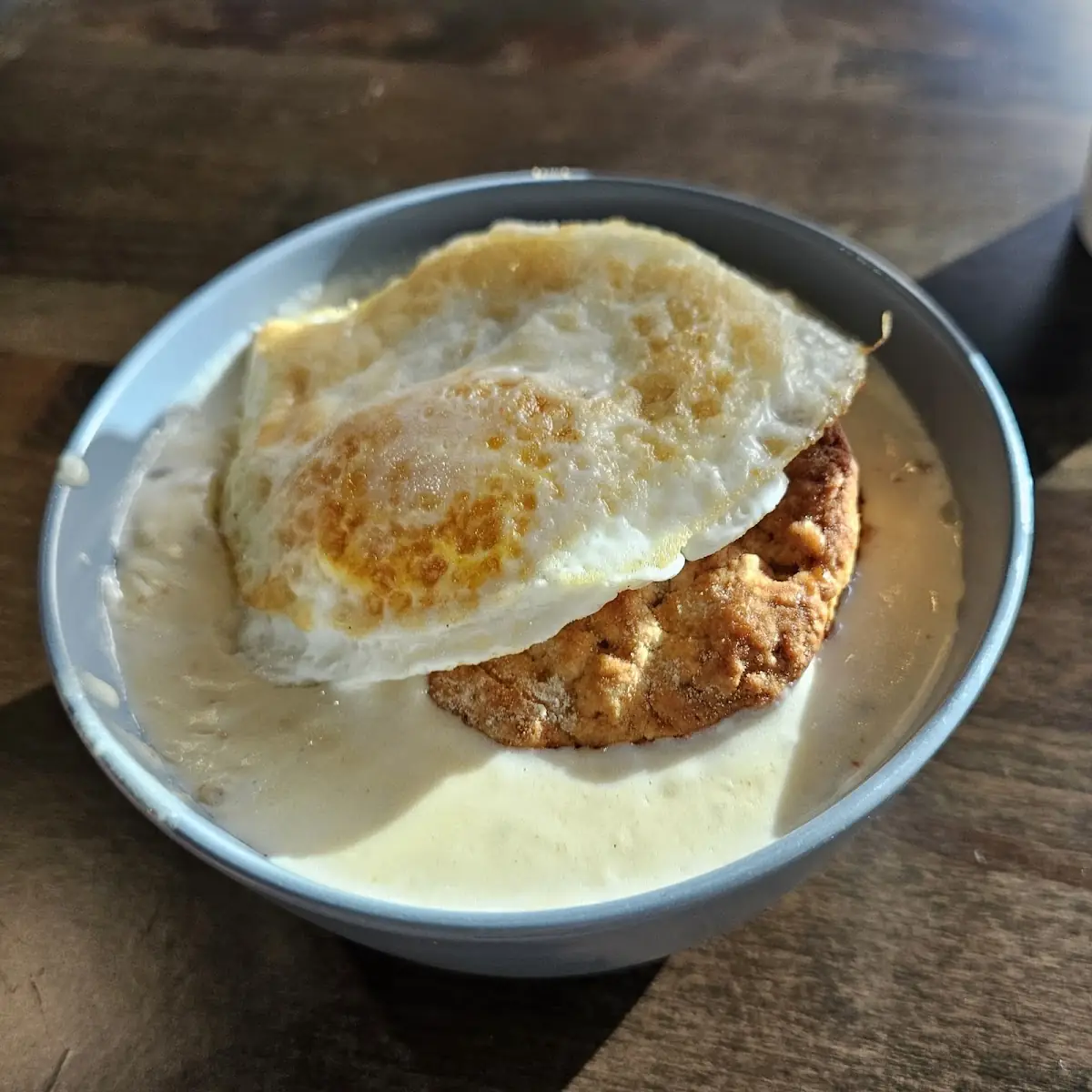 Biscuits & Gravy with an Egg