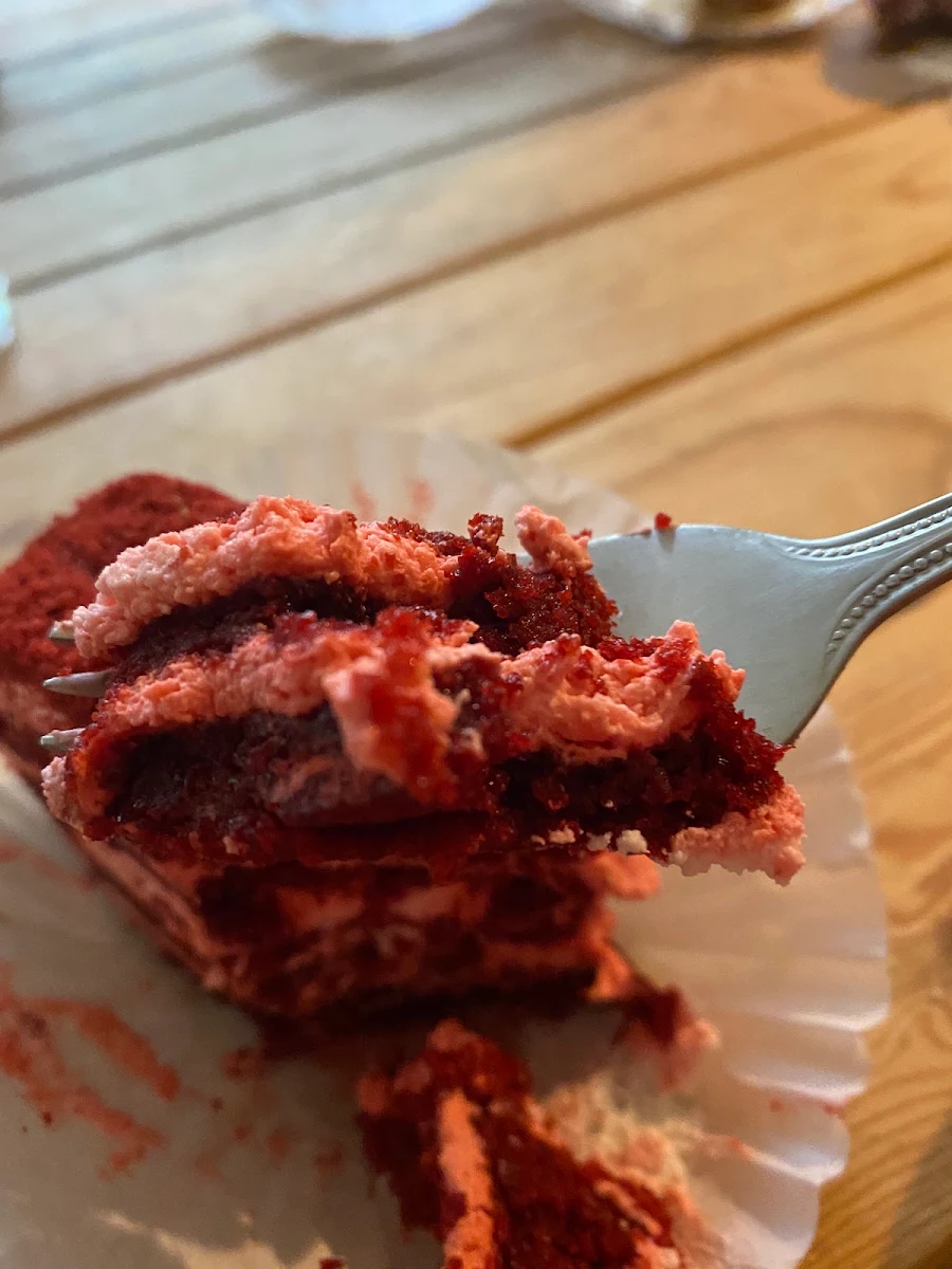 Red Velvet Roll