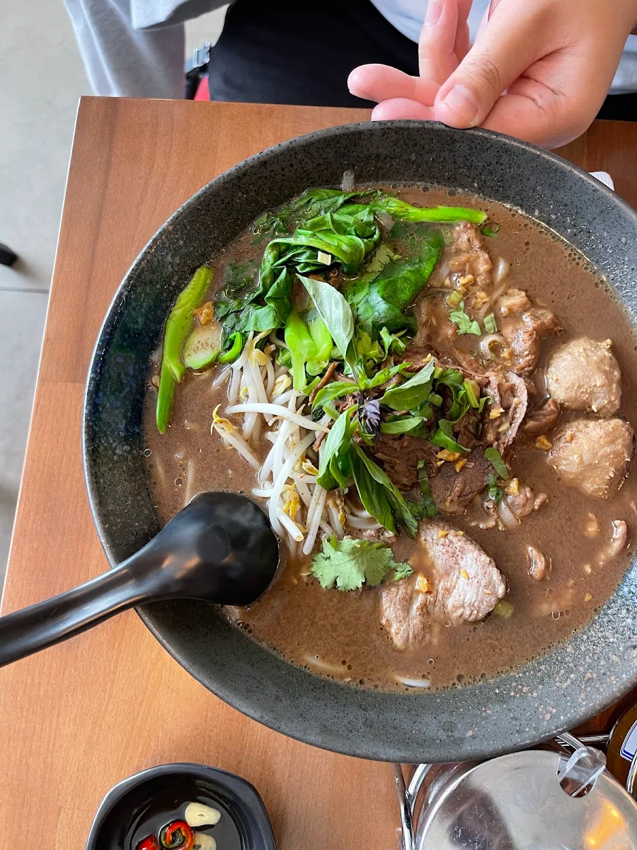 Highlights, MAKIN Thai Food