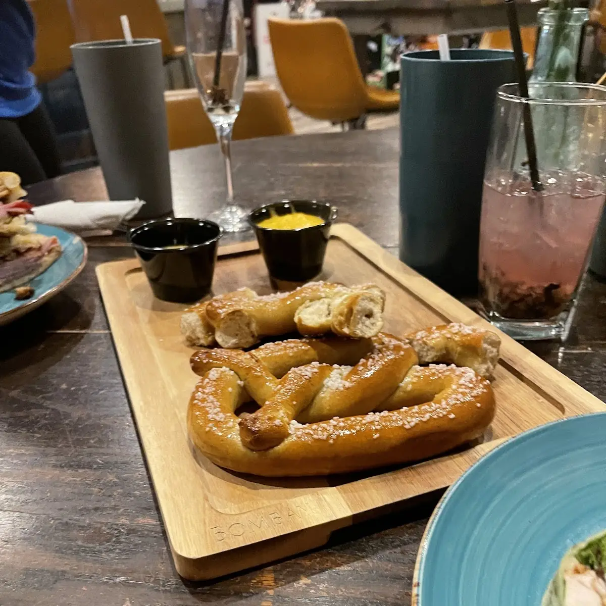 Soft Pretzel Sticks