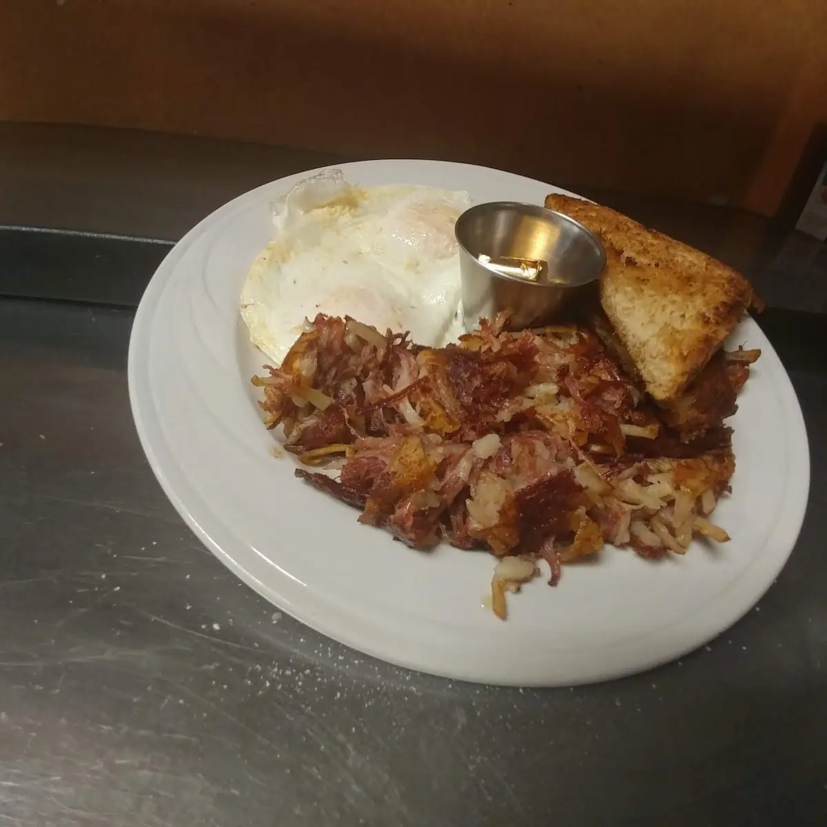 Corned Beef Hash & Eggs