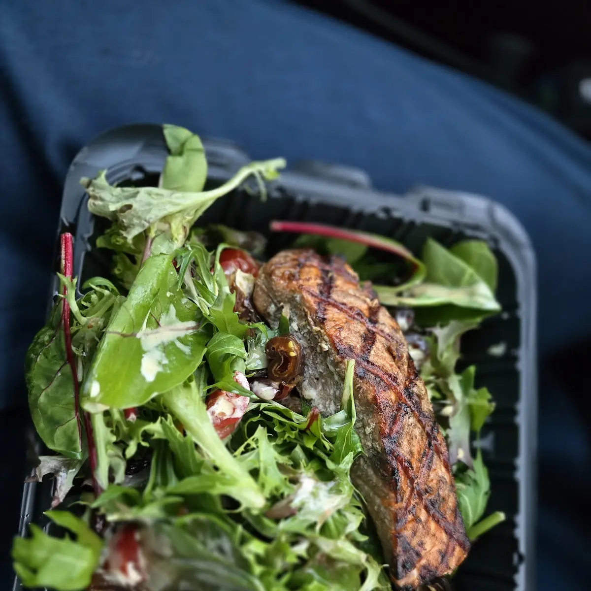 Grilled Salmon Salad