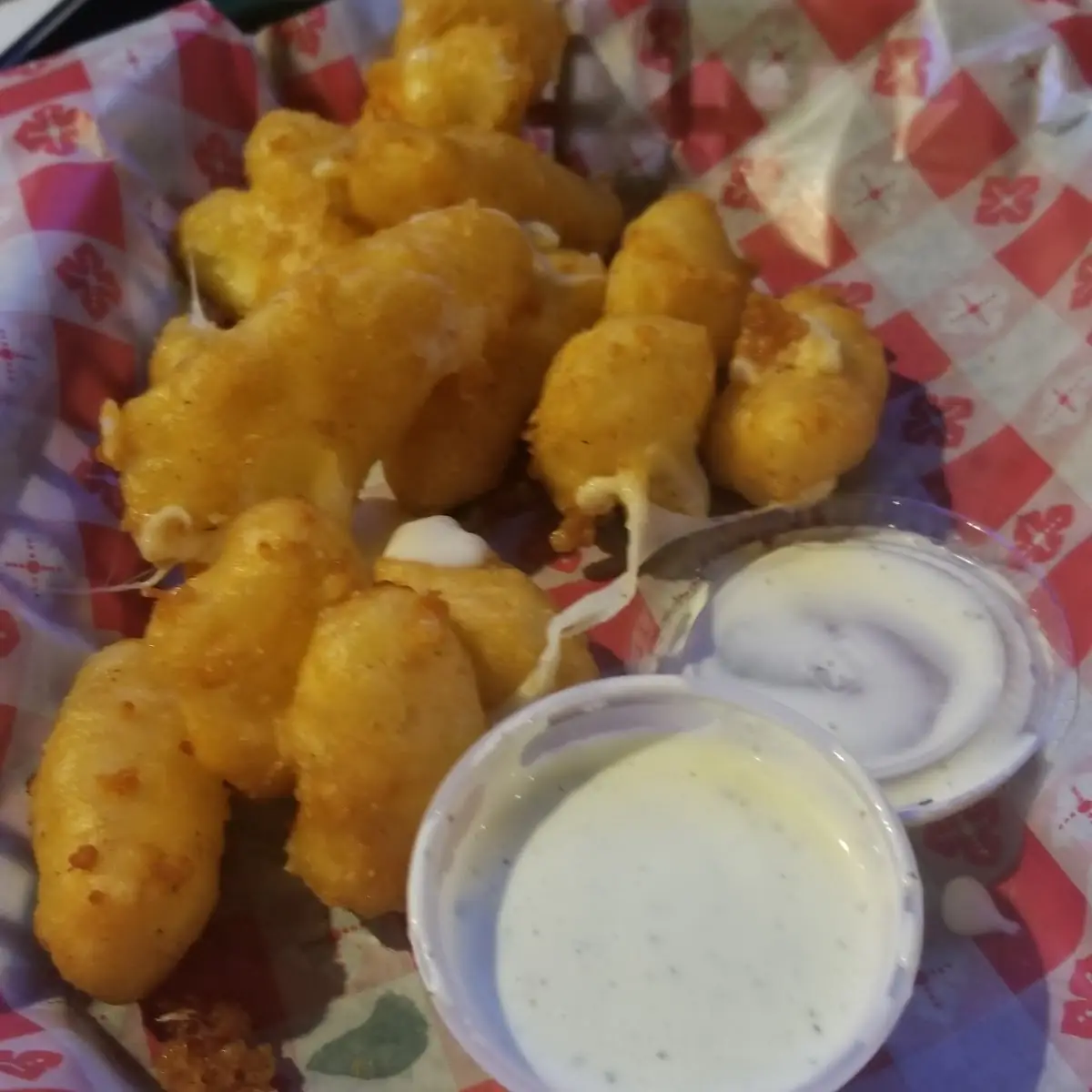 Fresh Hand Battered Cheese Curds