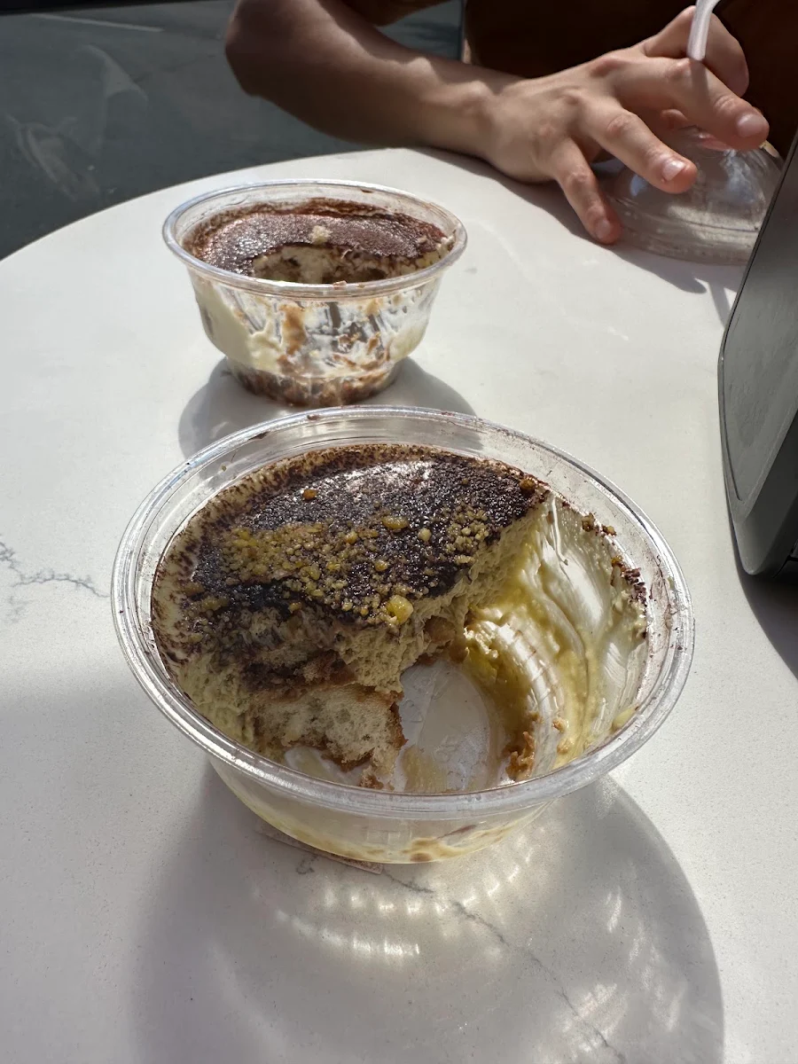 Tiramisu, CAFÉ GELATO - ST-LAURENT