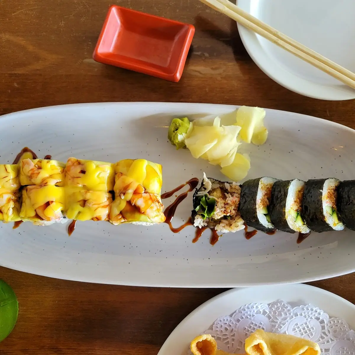 Hawaiian Roll & Shrimp Tempura Roll