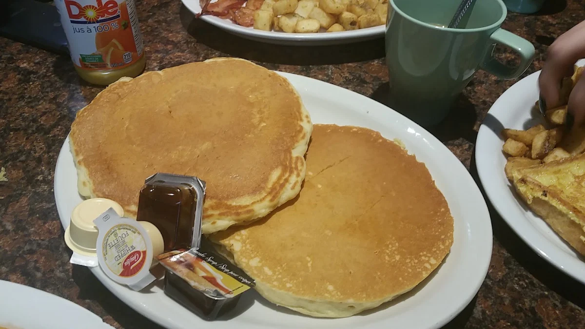 Side Pancakes, Good Egg Dining