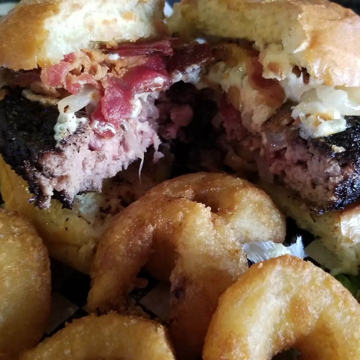 Brew-Pub Burger