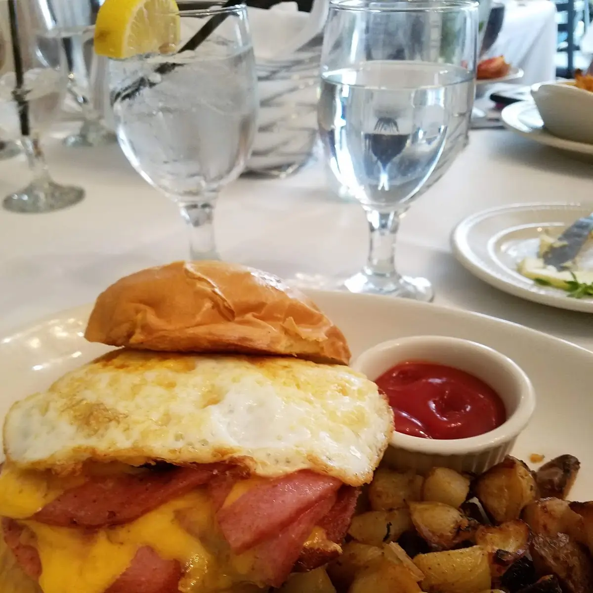 Breakfast Sandwich