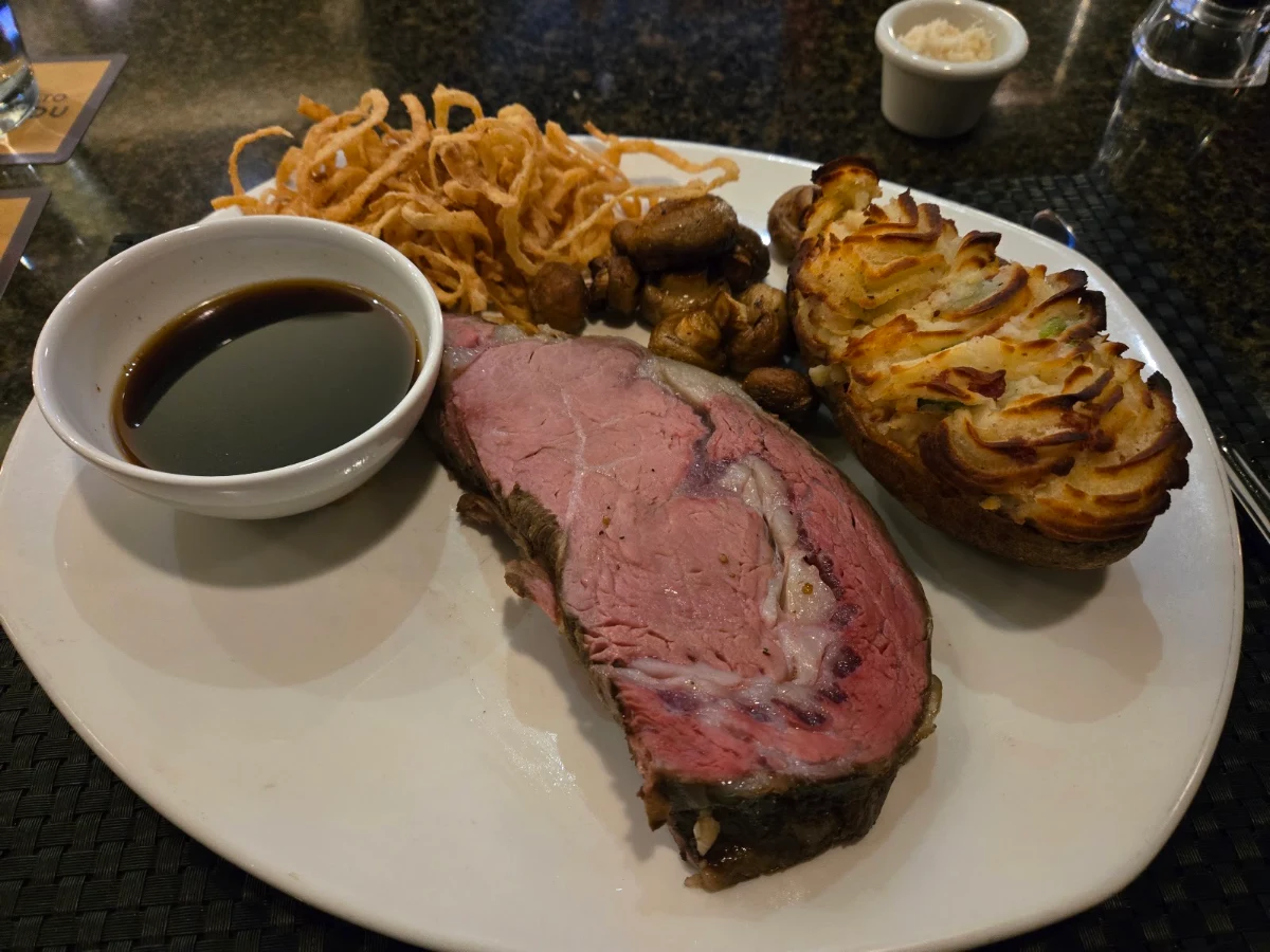 10 Oz Prime Rib