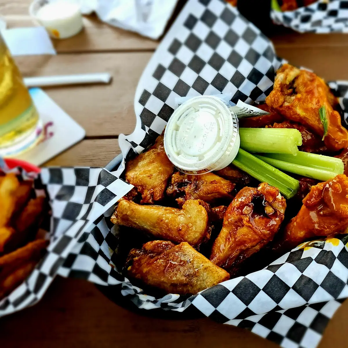 Chicken Wings & Fries