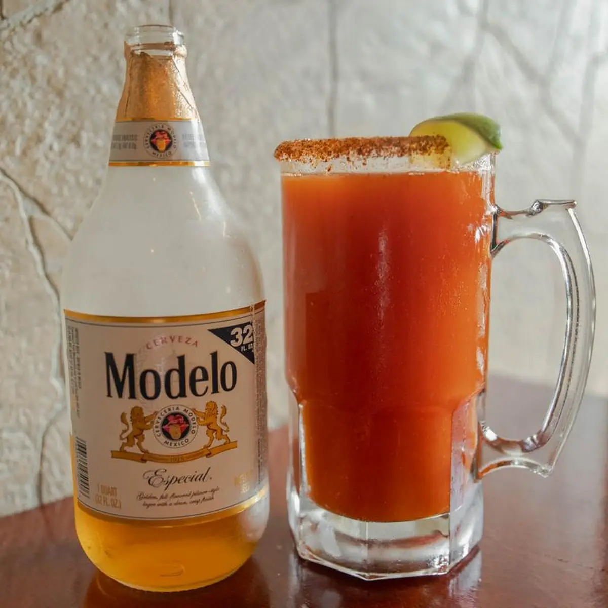 Modelo Especial