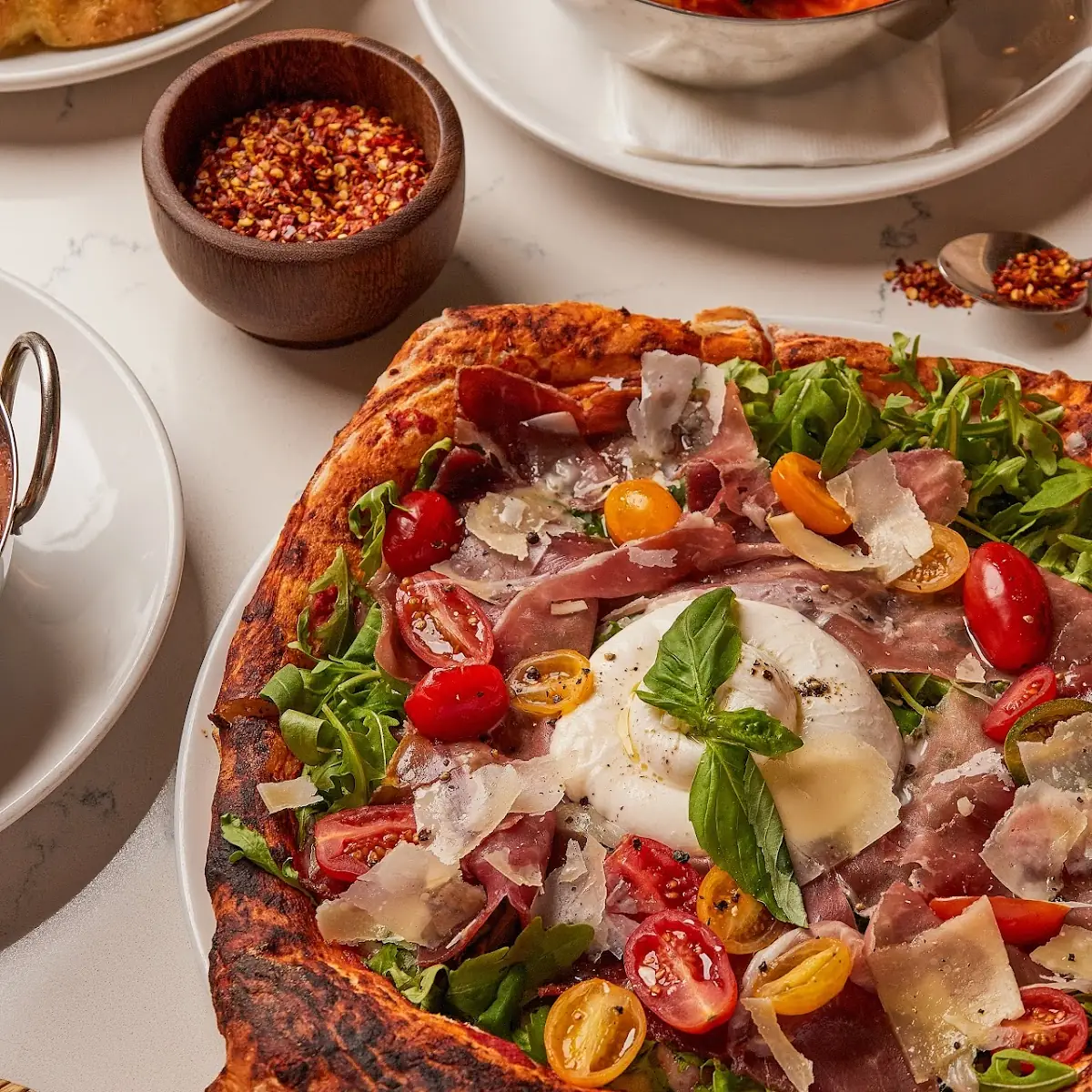 Pizza Prosciutto Burrata 12''