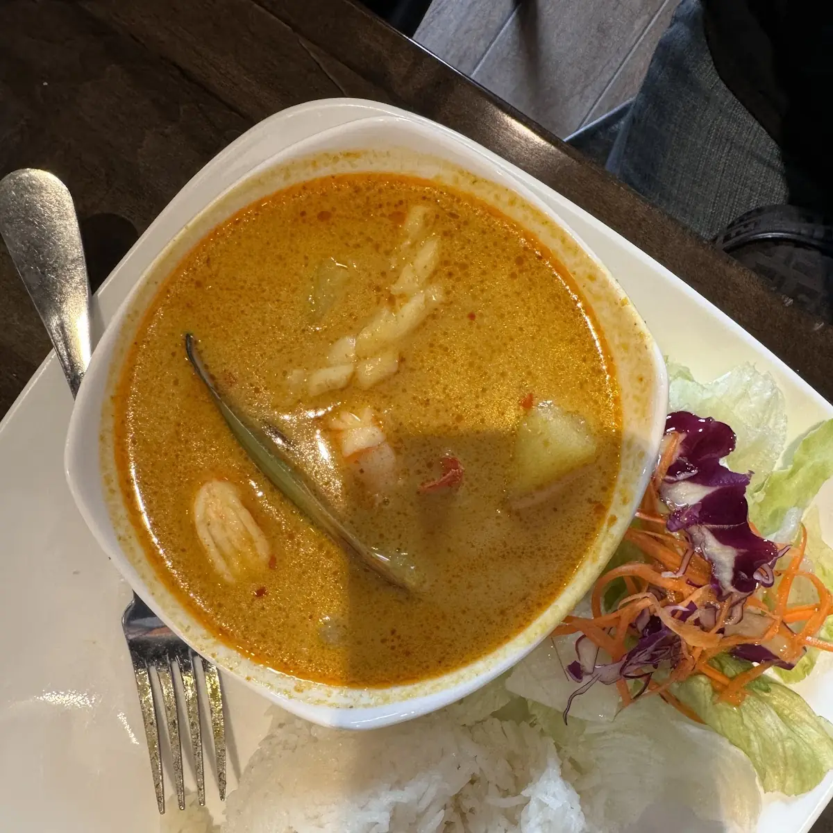 Creamy Chicken Curry with White Rice