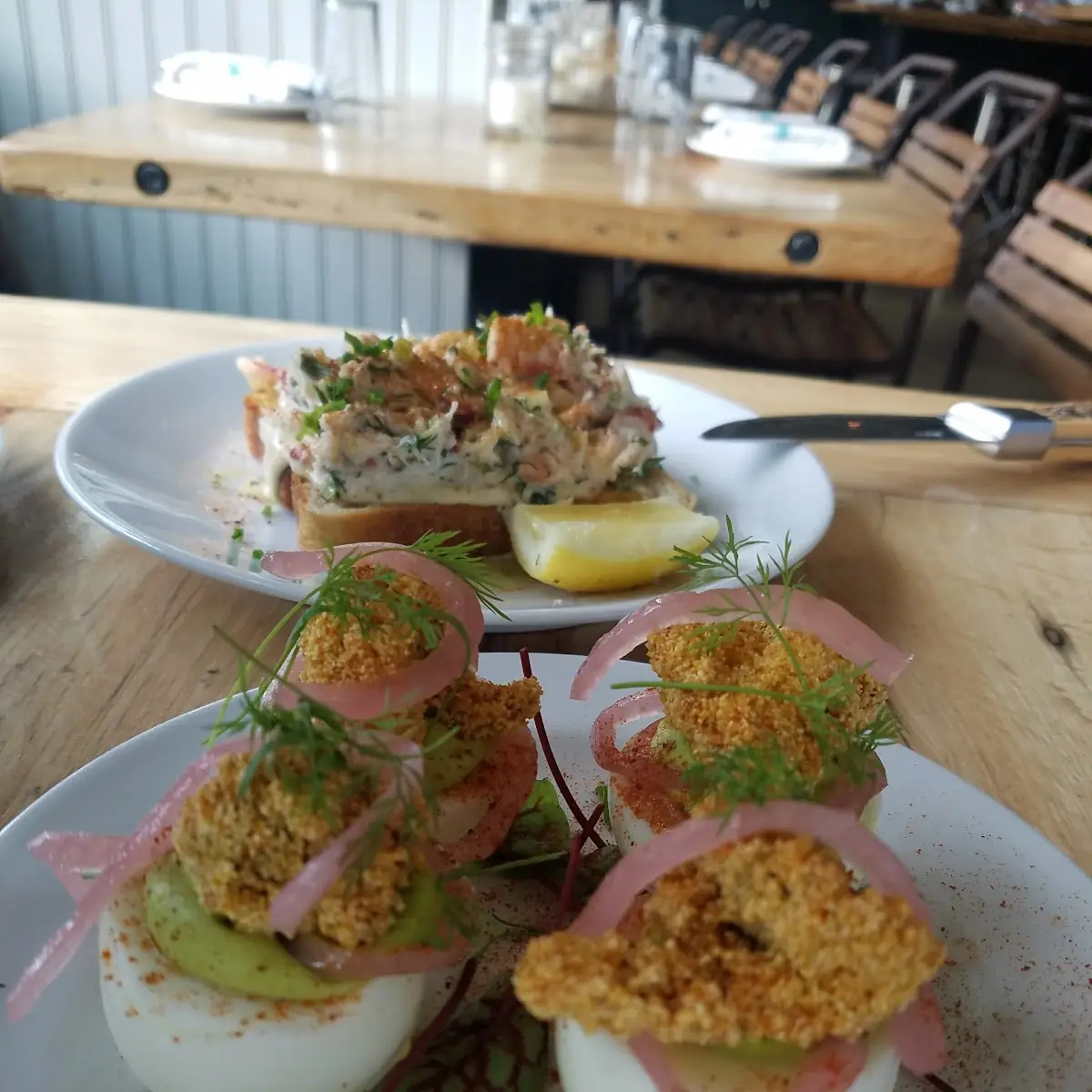 Deviled Eggs w Fried Oysters 4