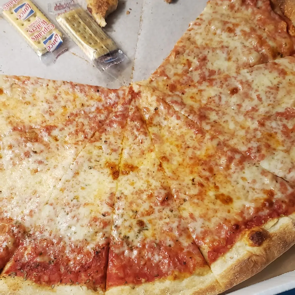 Thin New York Style Cheese Pizza
