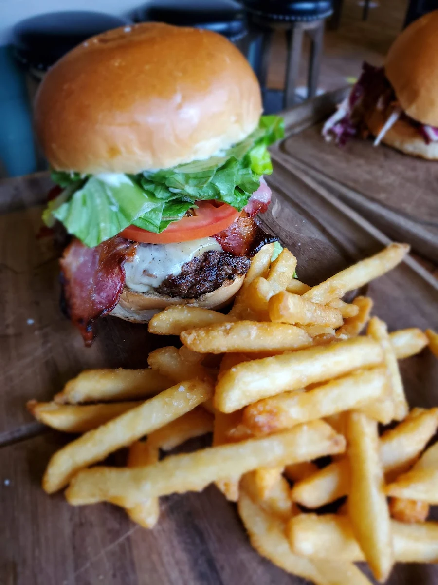 Jackson Burger, Jackson's Resto Butcher