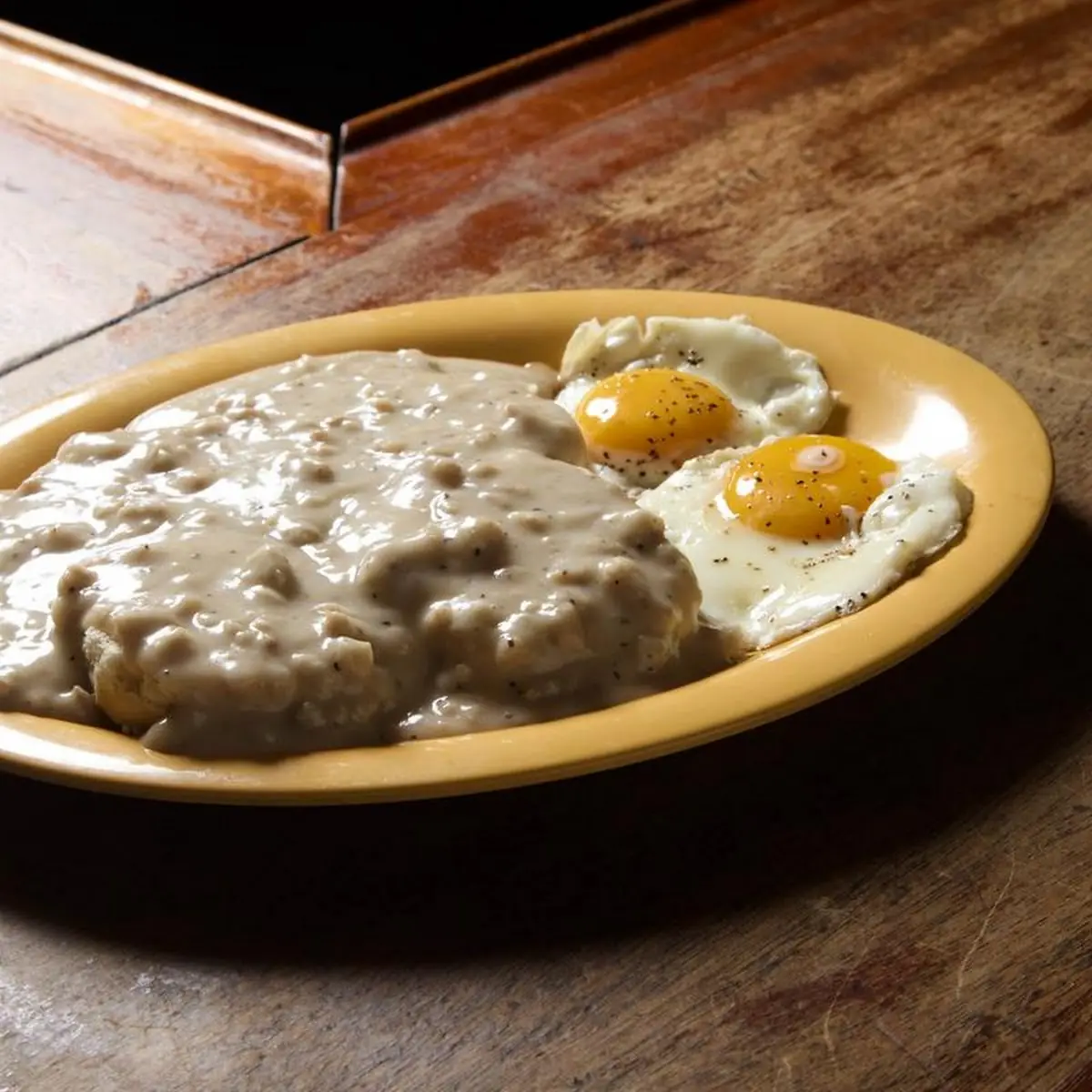 Homemade Biscuits & Gravy