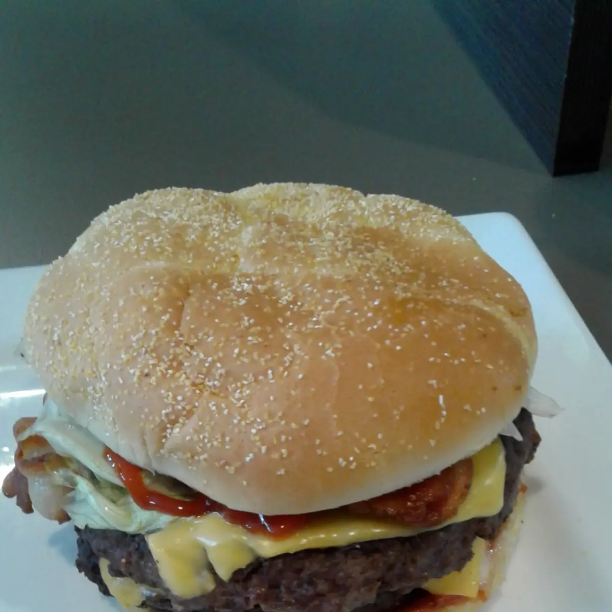 Double Bacon Cheeseburger