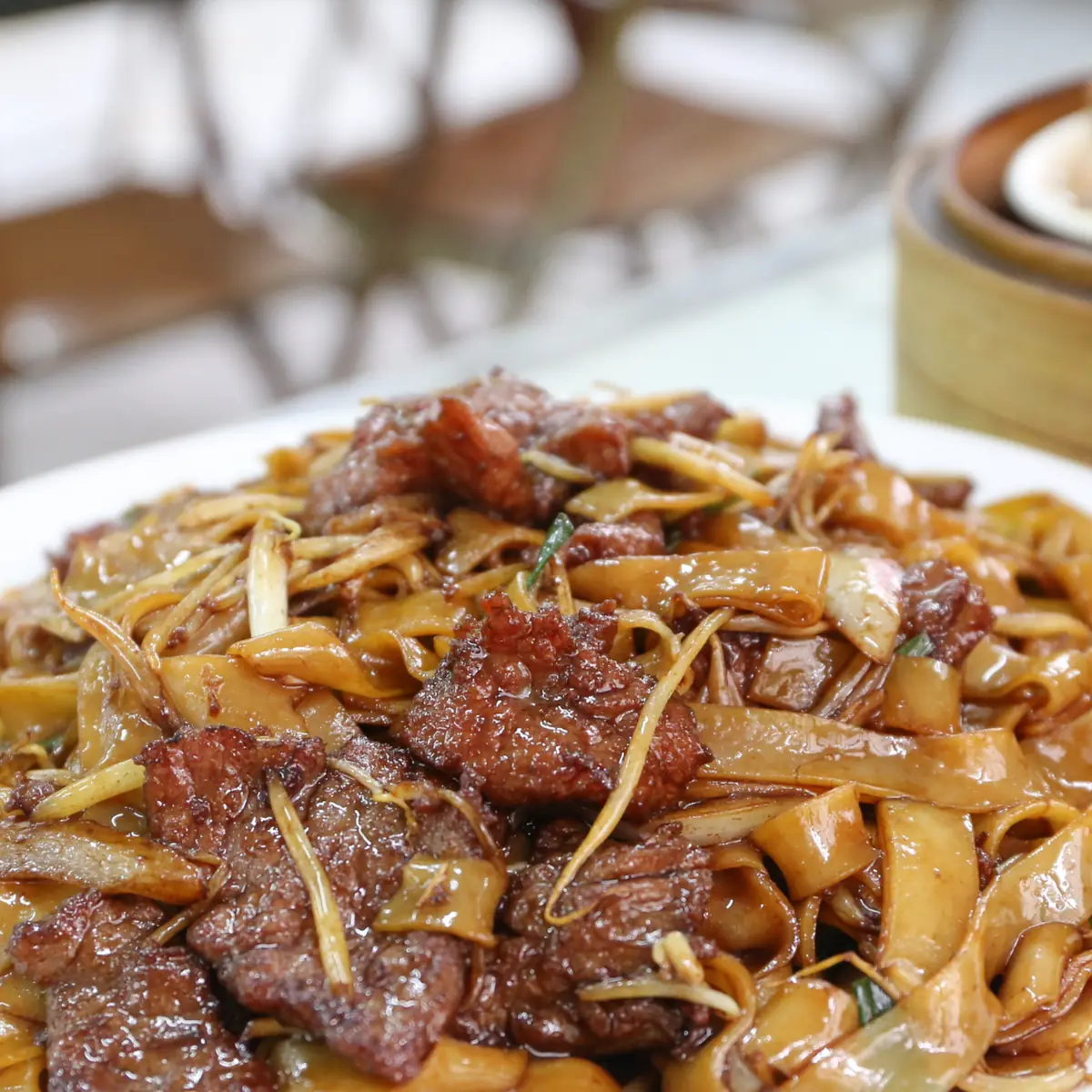 Wide Rice Noodle Chow Fun