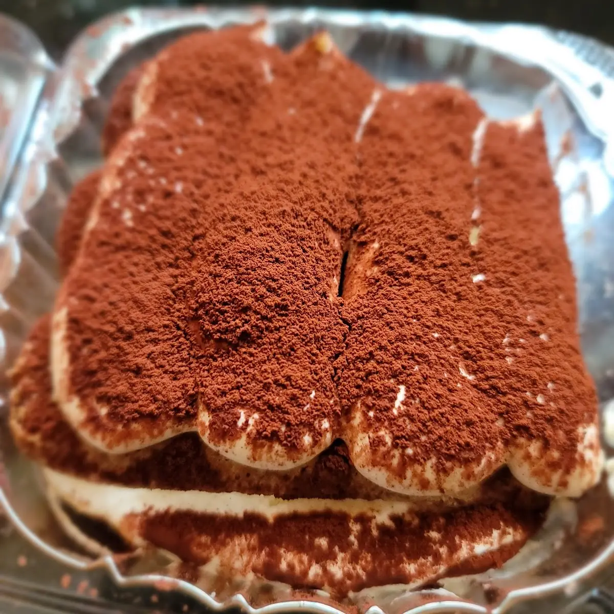 Tiramisu Cake