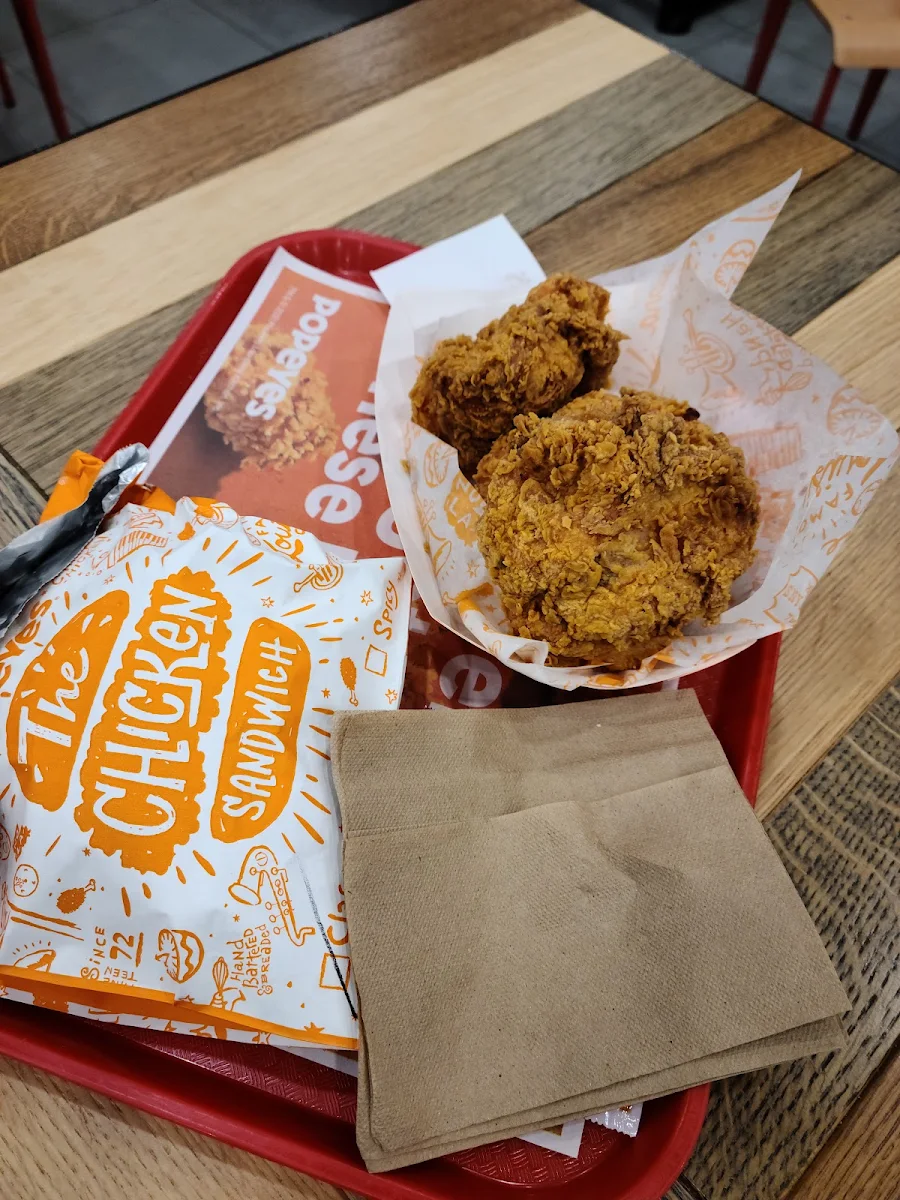 Chicken Breast Sandwiche, Popeyes Louisiana Kitchen