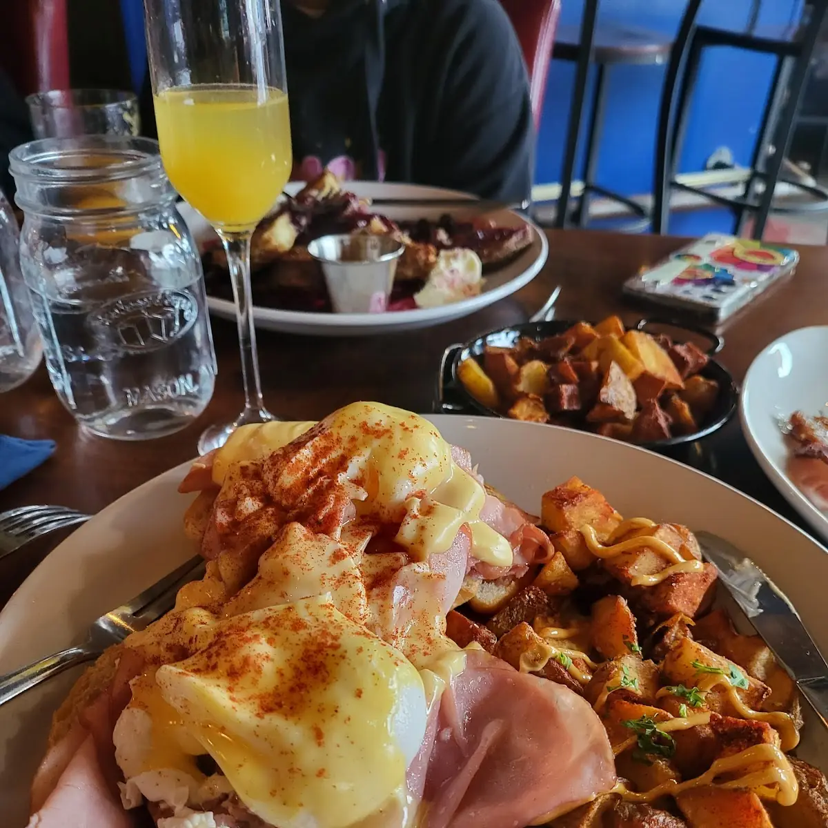 Eggs Benedict