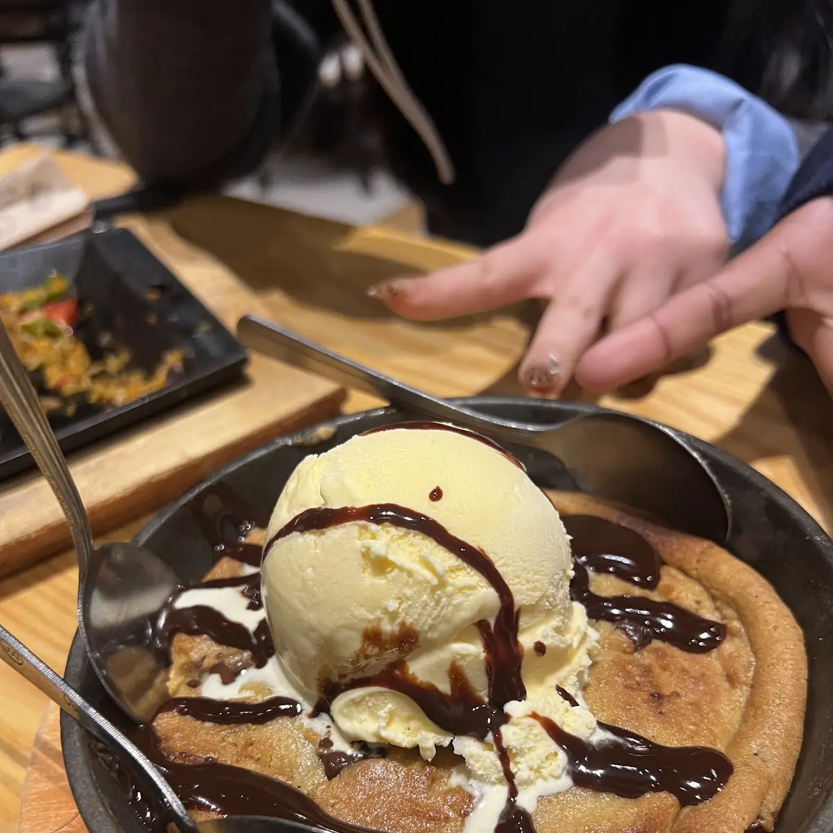 Skillet Chocolate Chip Cookie Vanilla Ice Cream Chocolate Drizzle