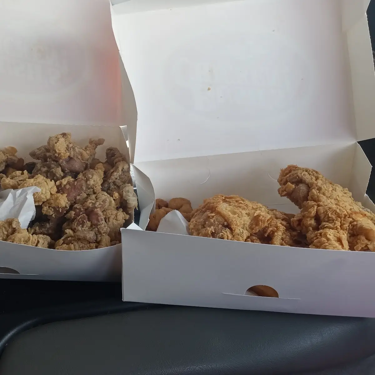 Gizzards 2 PC Thigh Combo