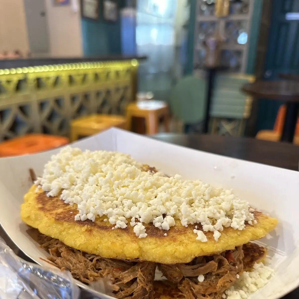 Cachapa Carne Mechada Y Queso