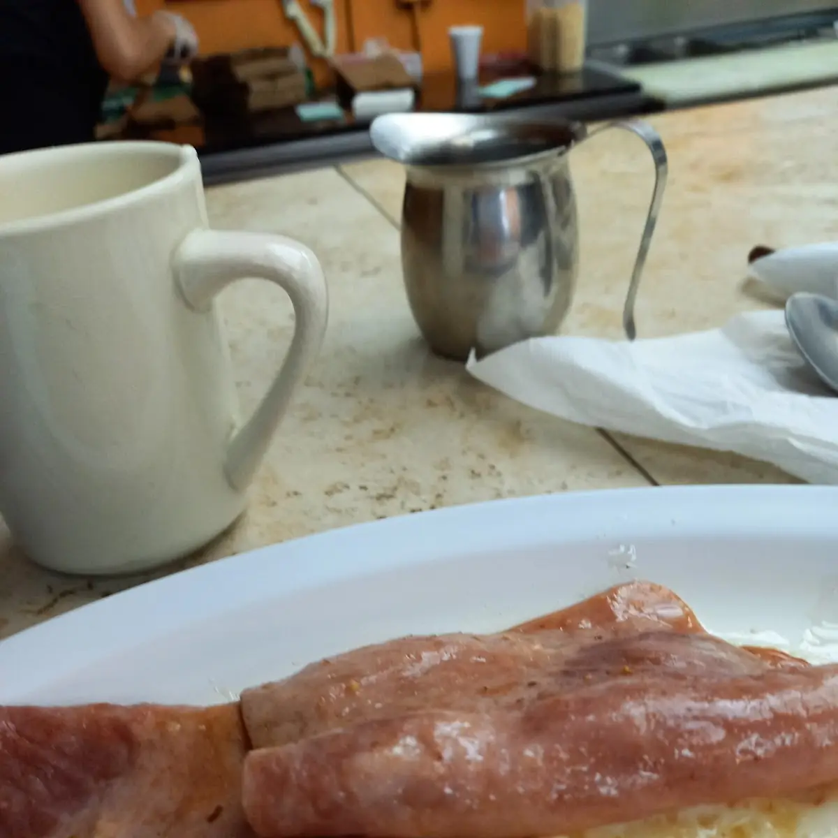 Œufs Et Jambon Blanc