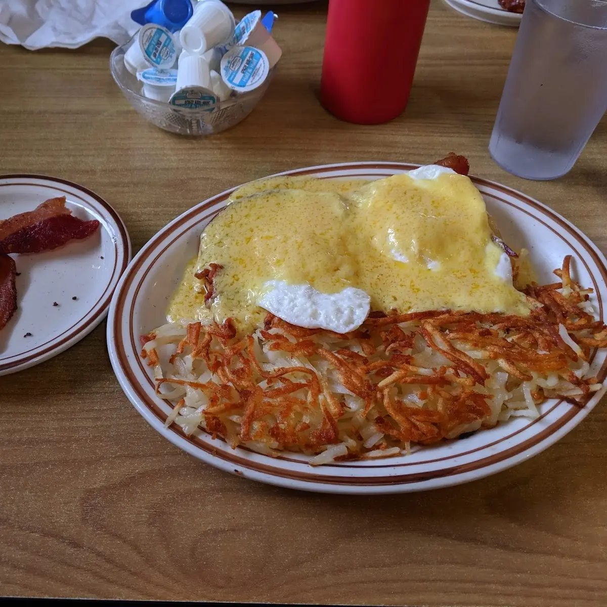Classic Eggs Bennie