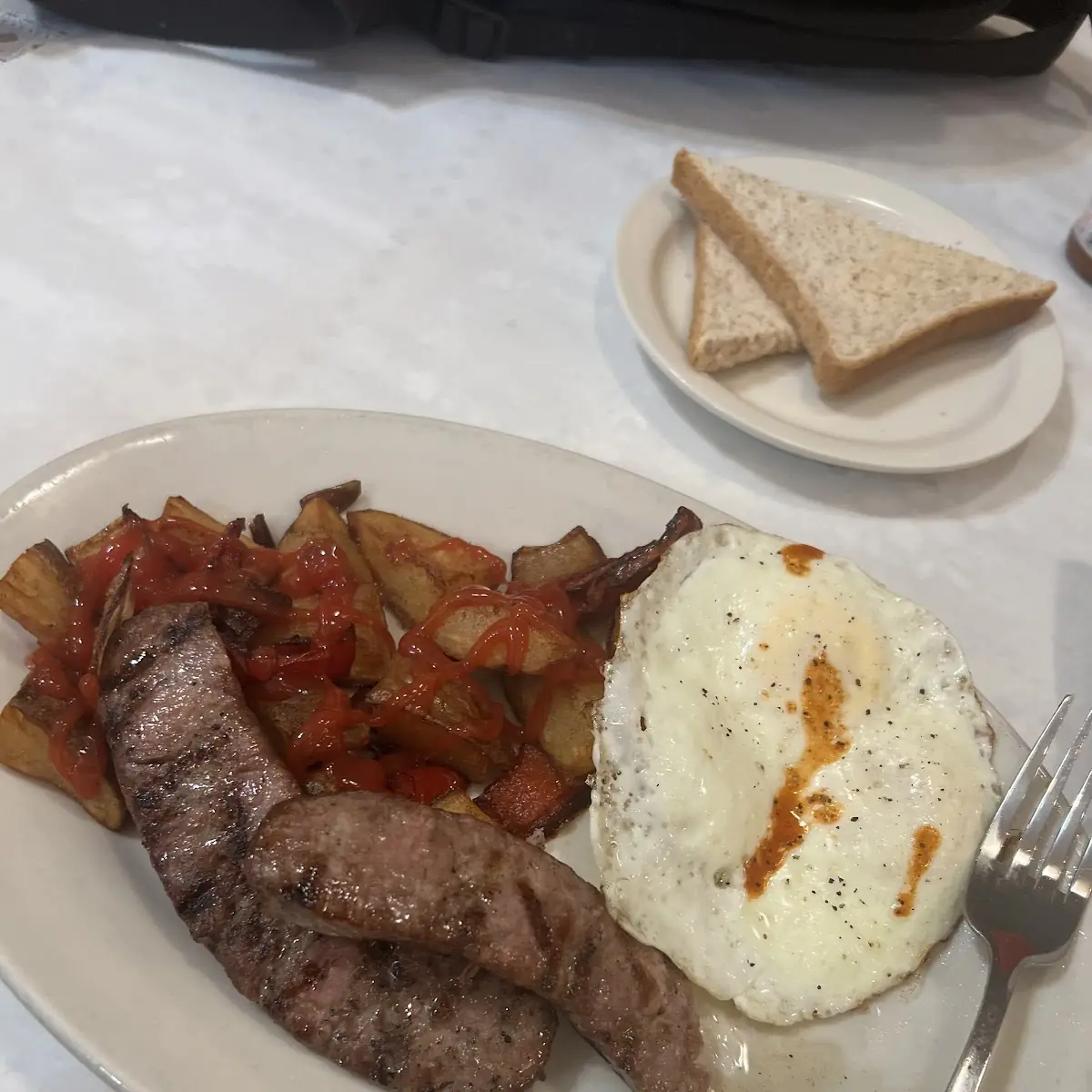 Skirt Steak & Eggs with Potatoes