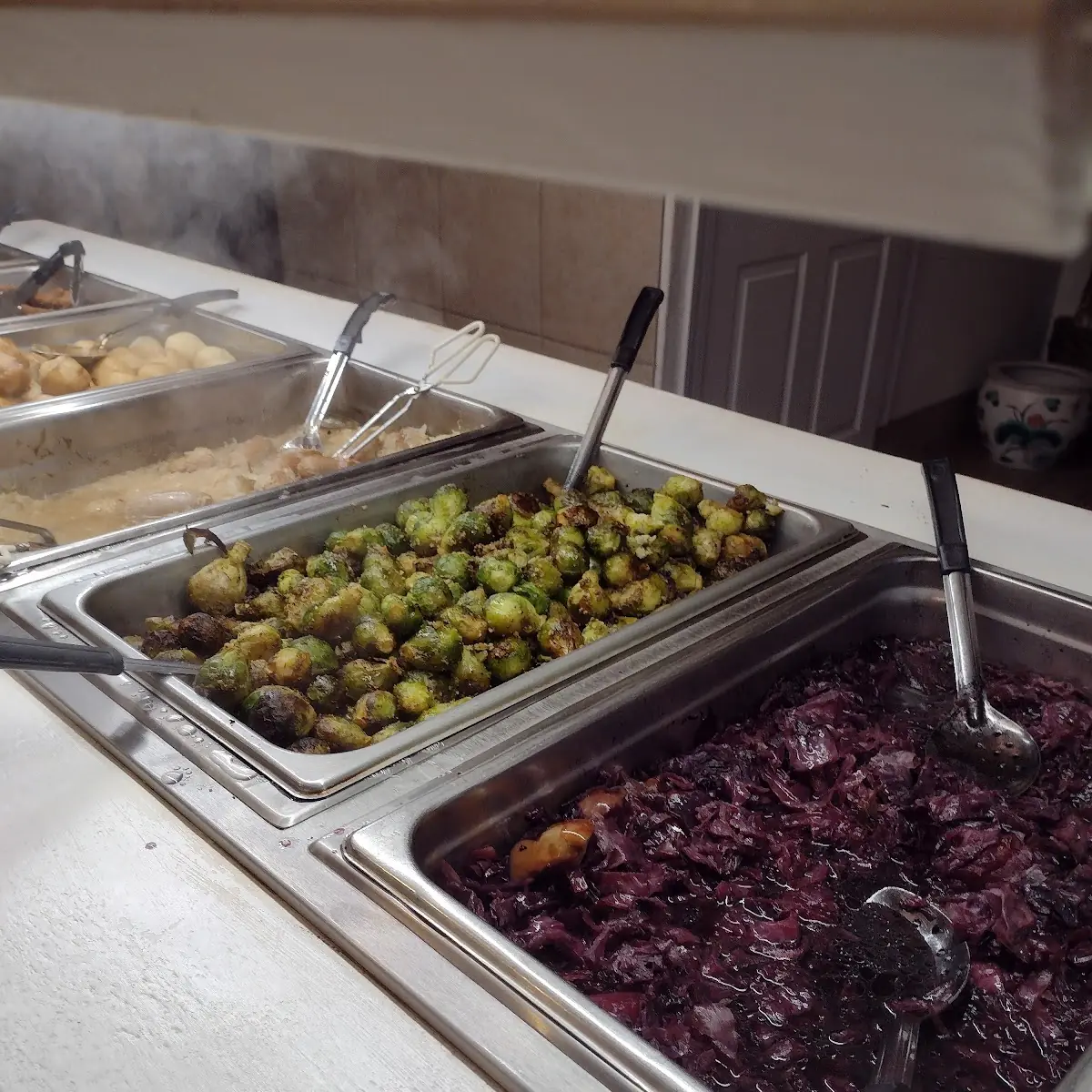 Gbrussels Sprouts and Red Cabbage with Onions and Apples