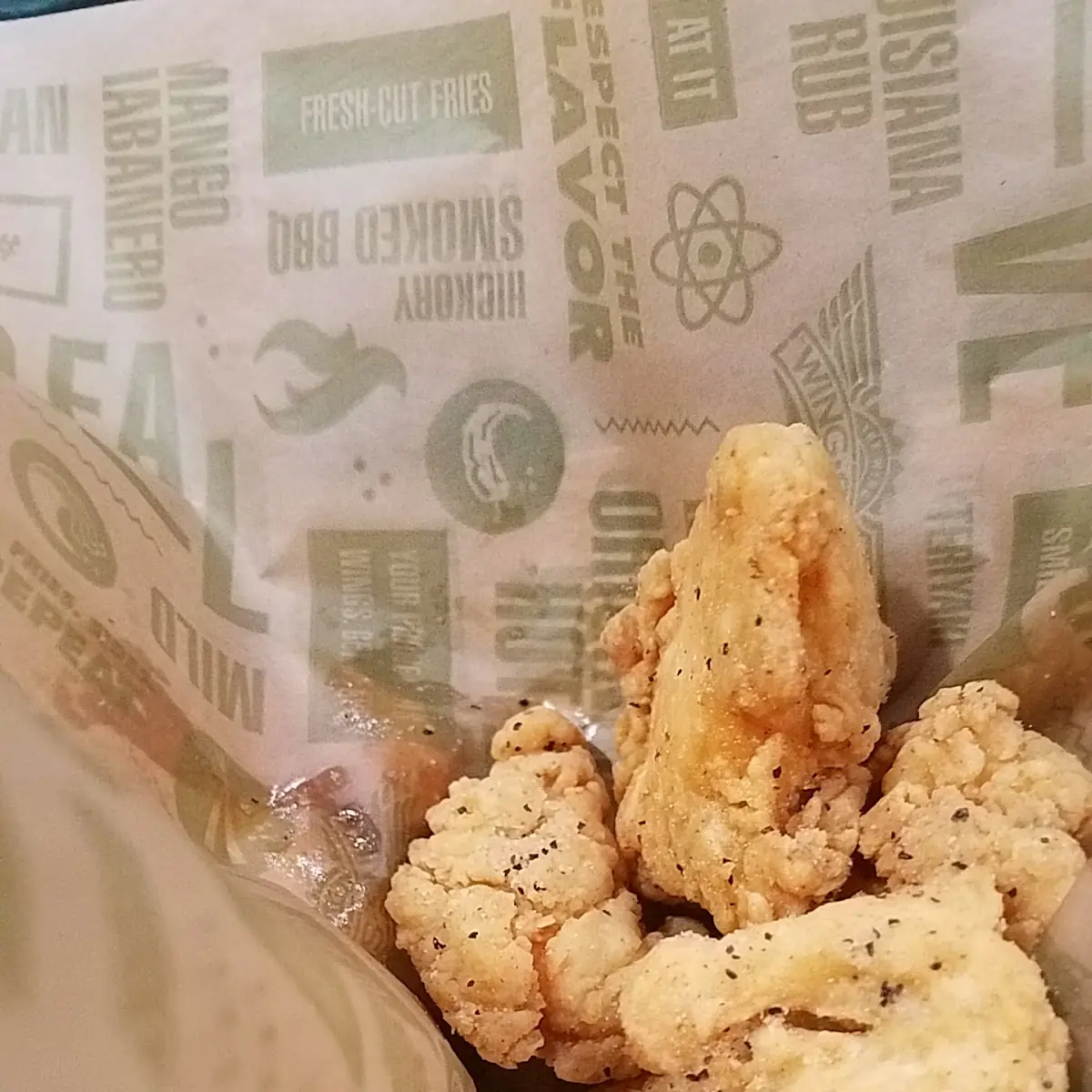 Lemon Pepper Boneless Wings