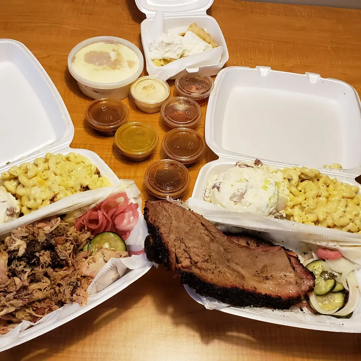 Brisket and Pulled Pork Platter