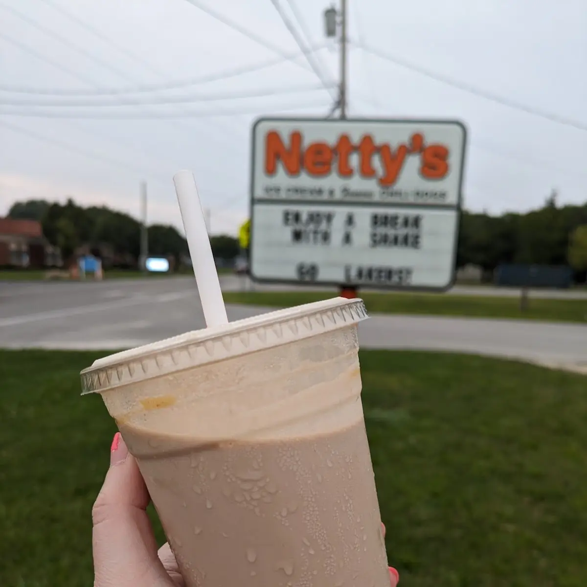 Chocolate Peanut Butter Malt
