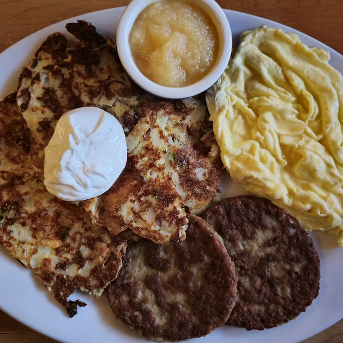 Bacon & Tillamookⓡ Potato Cakes & Eggs