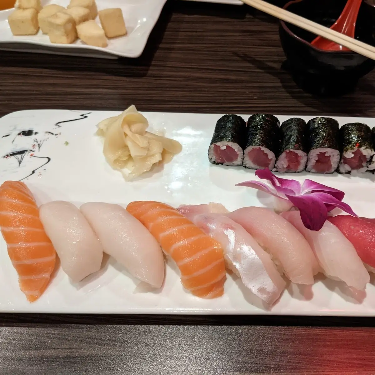 Sushi Lunch and Sashimi Lunch