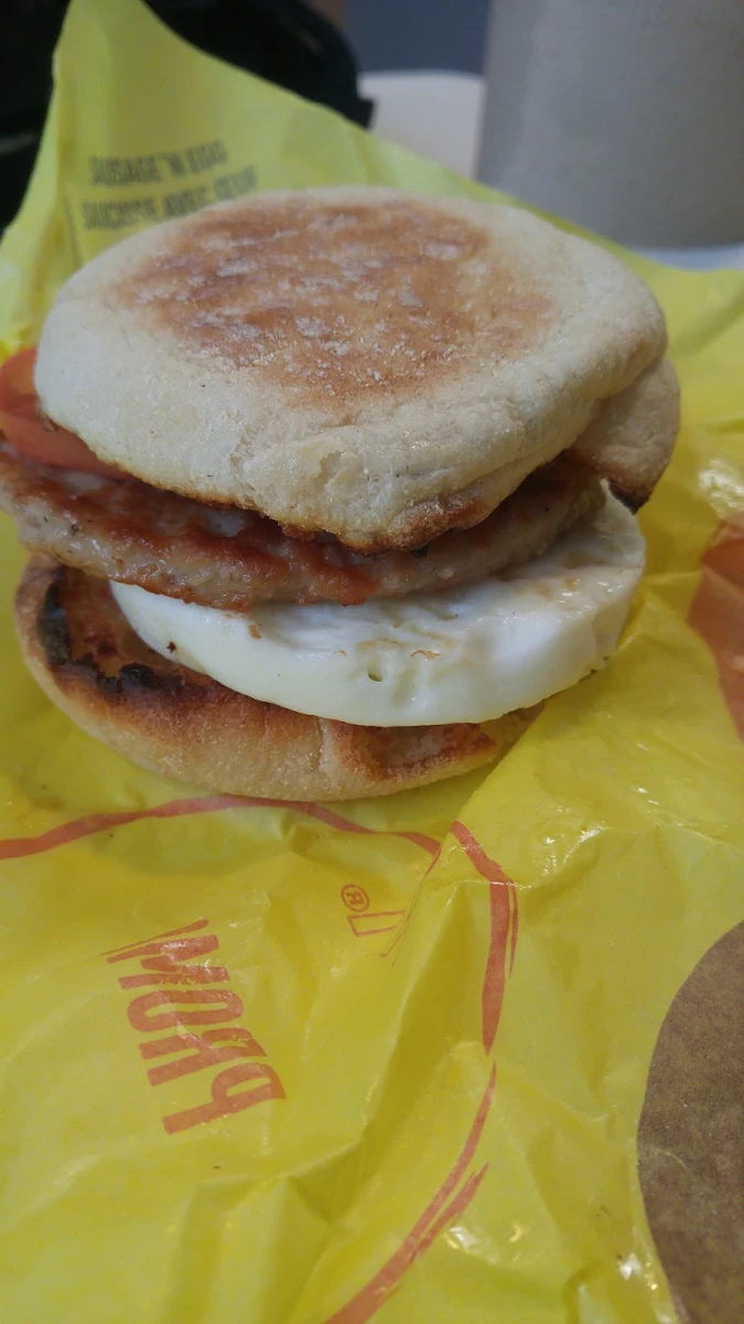 Sausage 'N Egg Mcmuffin, McDonald's