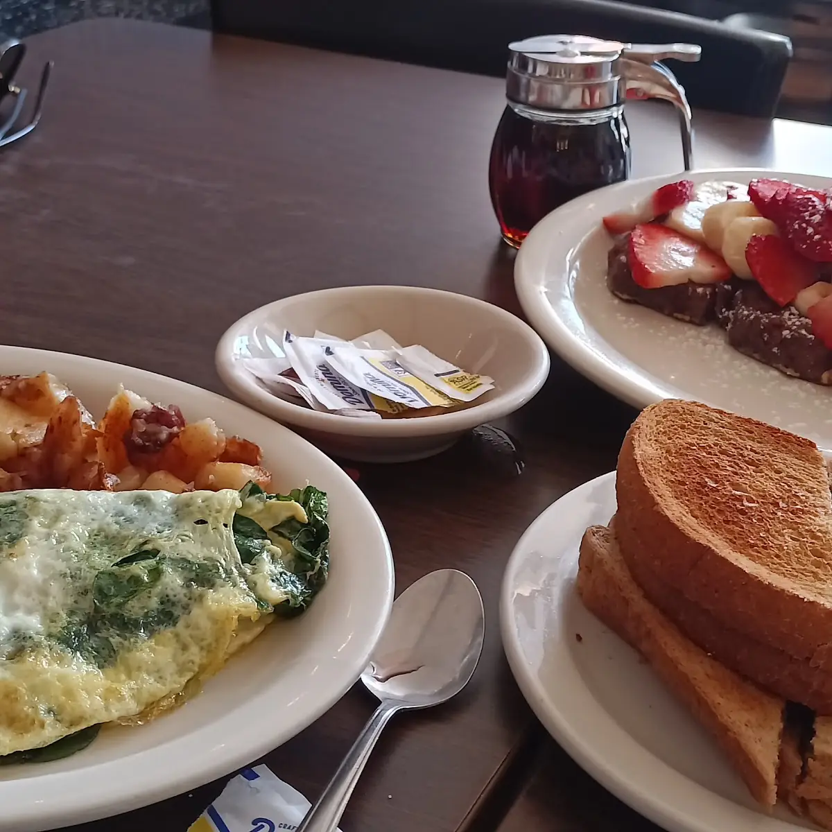 Spiniche Egg White Omelet