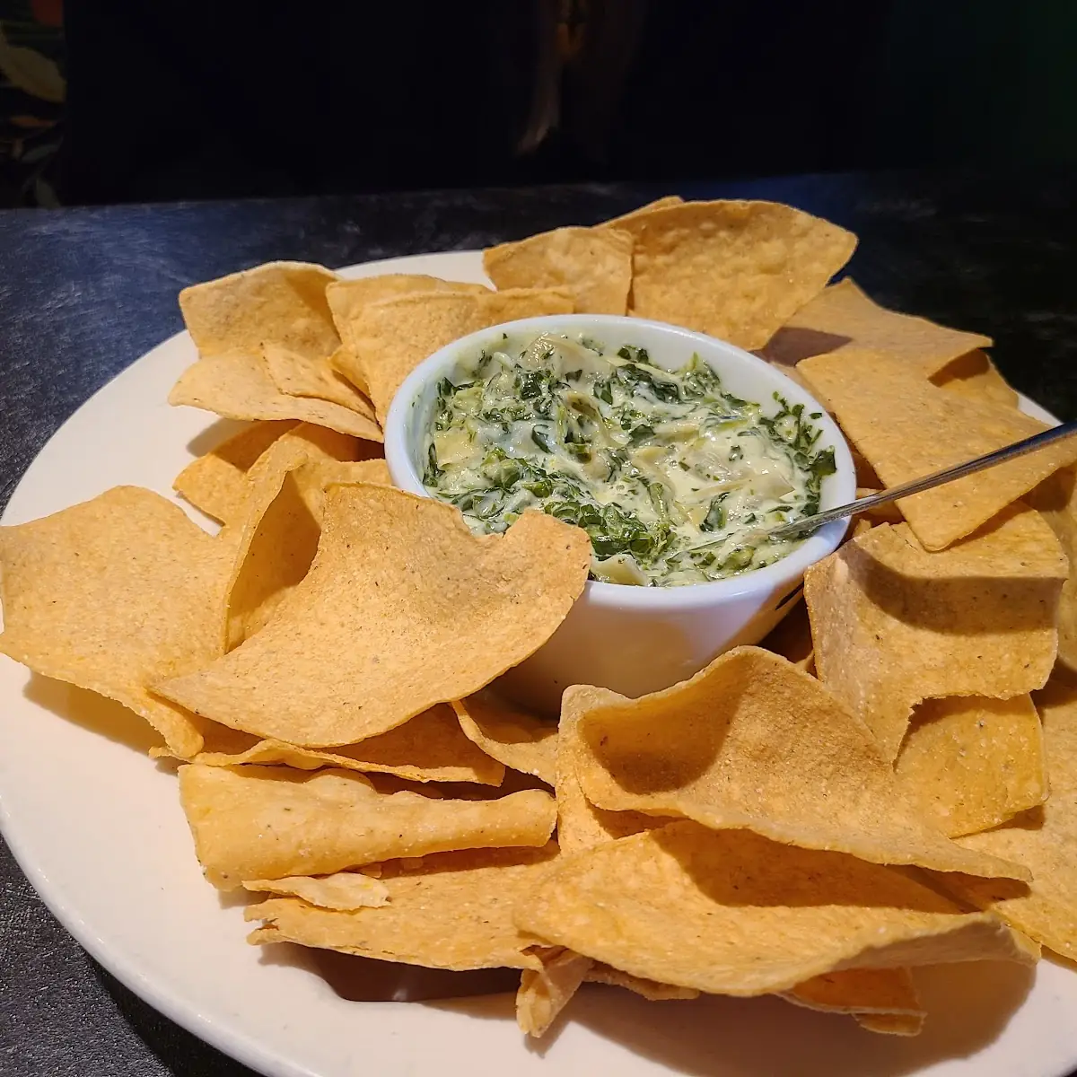 Queso Dip N Chips