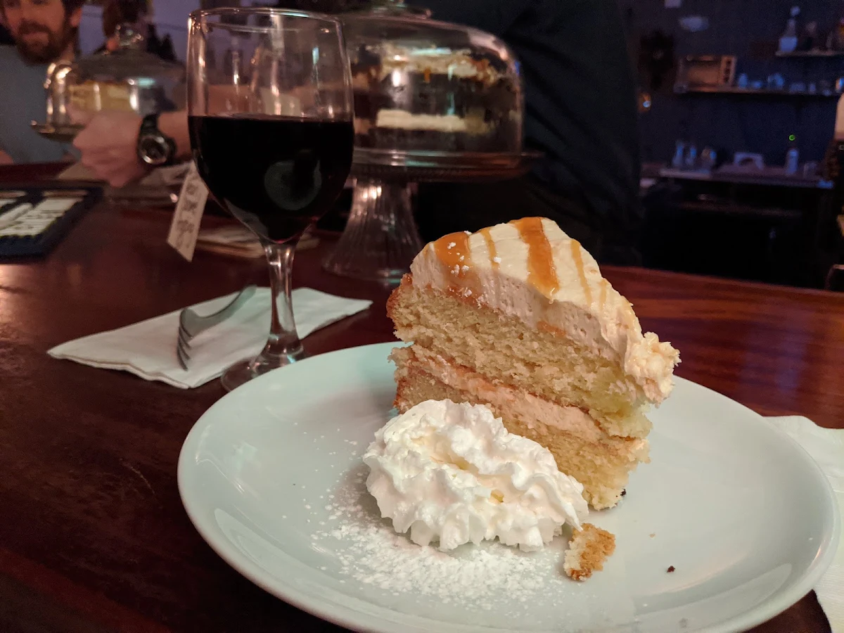 Vanilla Salted Caramel Cake