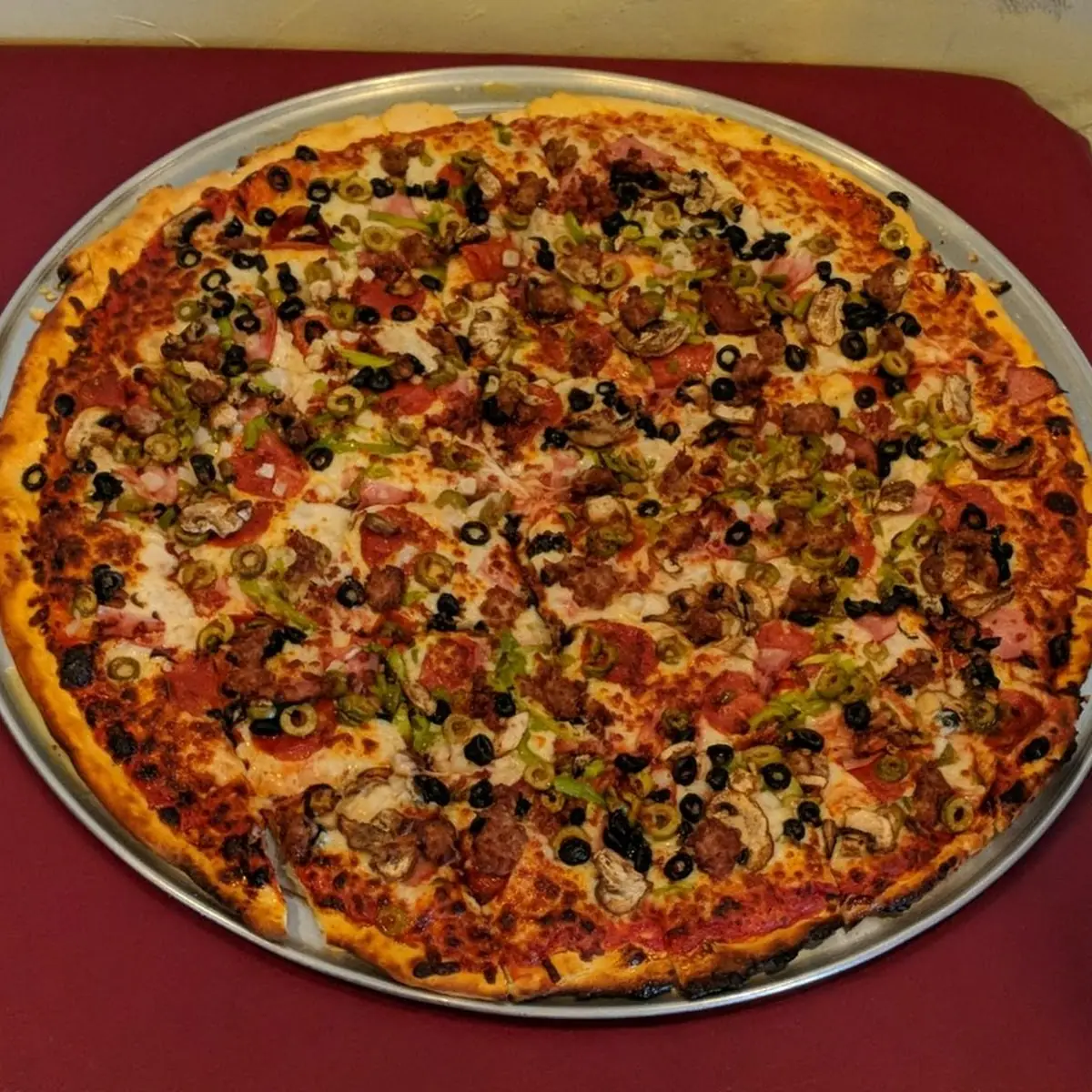 Big Dam 24 Supremo Pizza