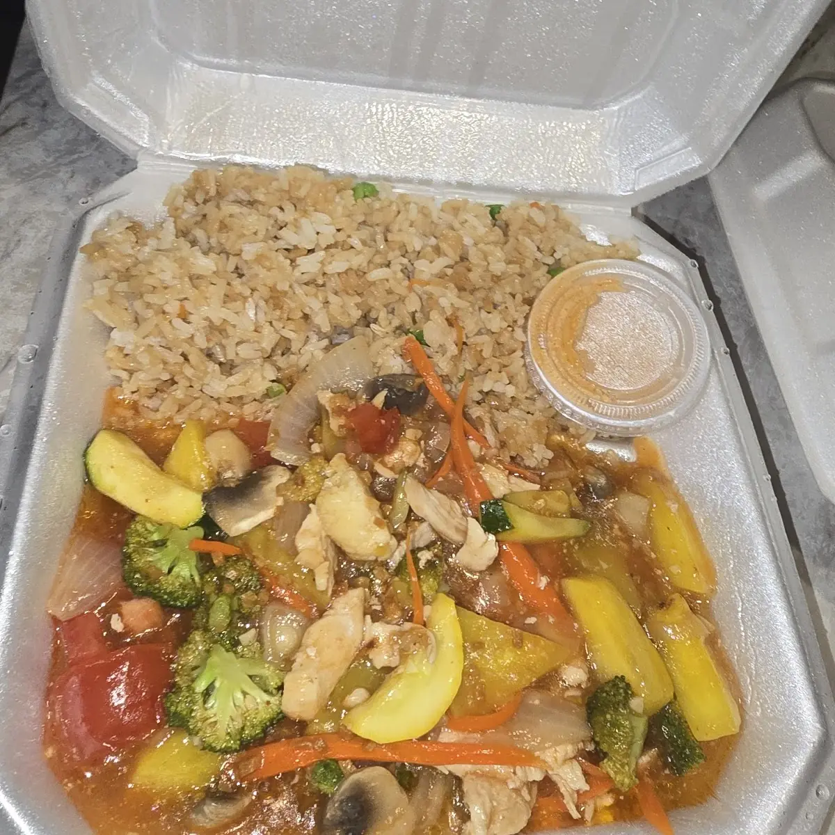 Has Pineapple Chicken