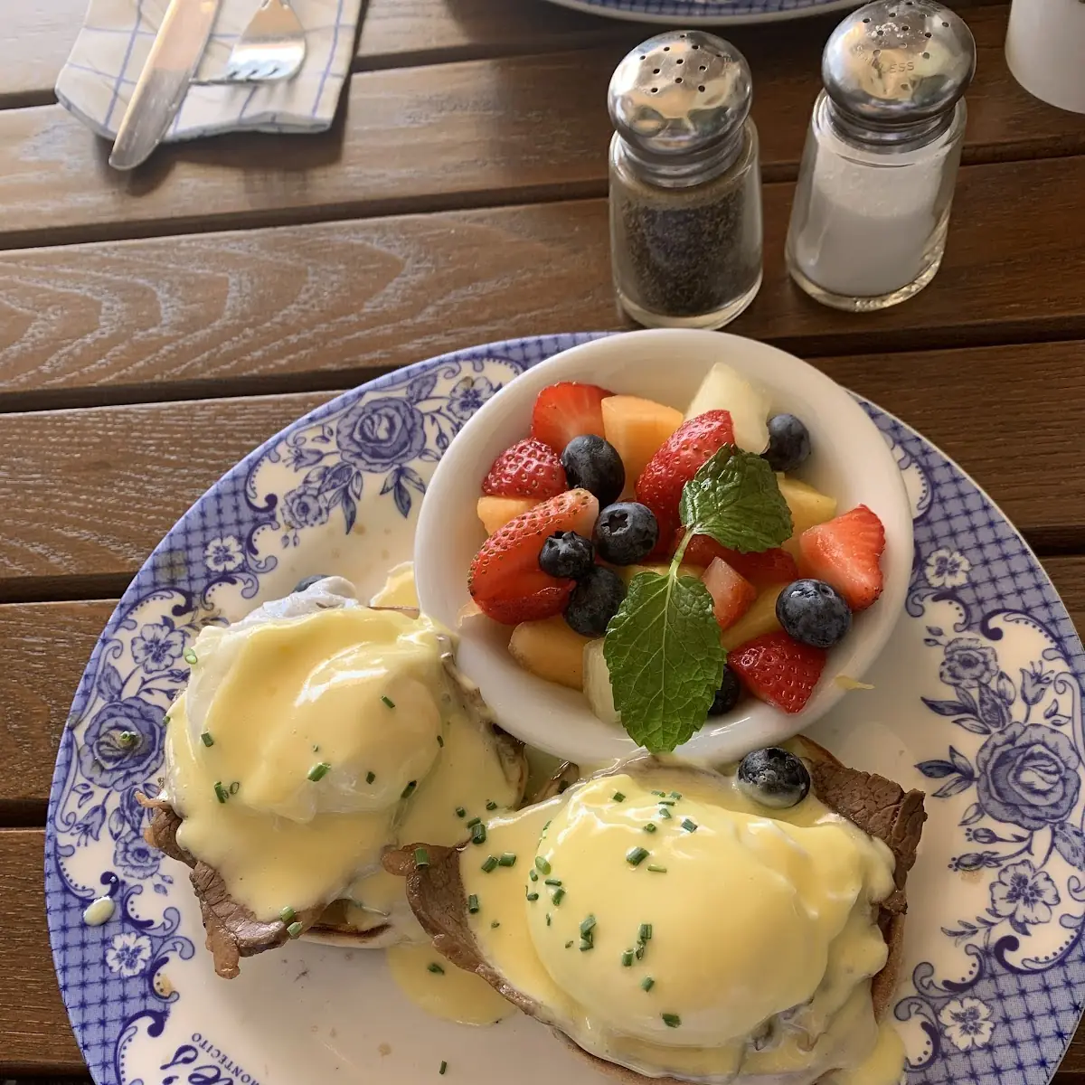 Classic Eggs Benedict