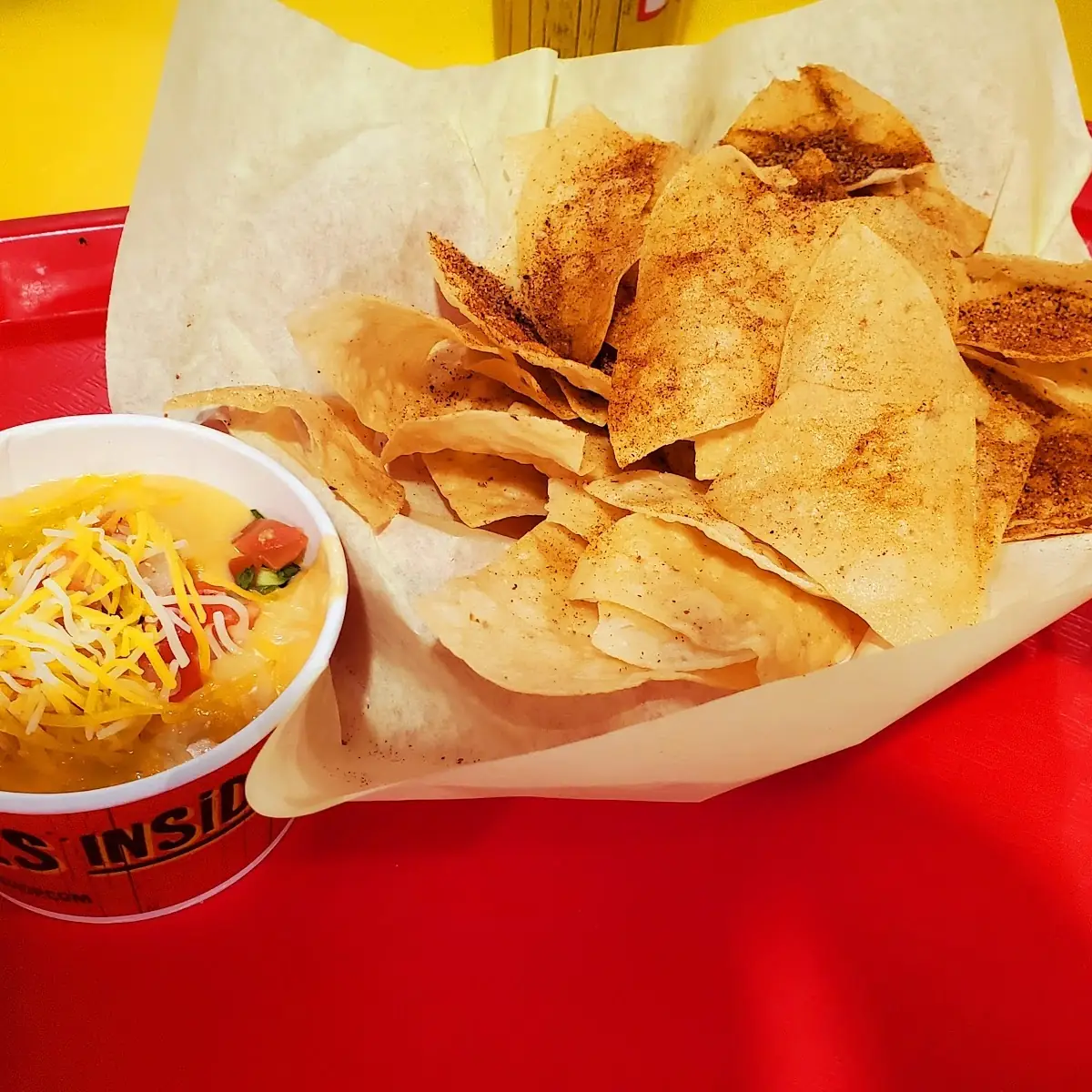 Chips & Queso