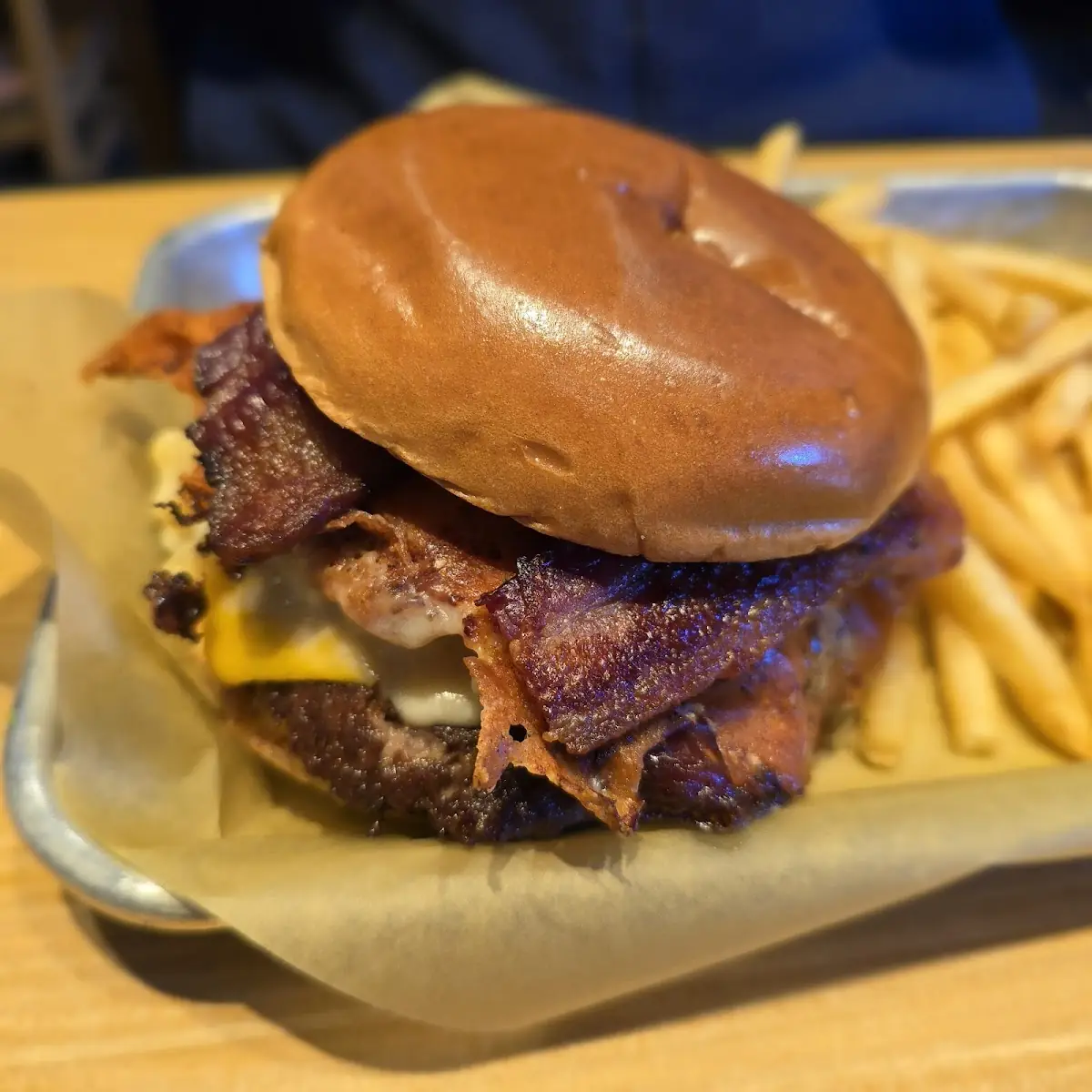 Macaroni Burger
